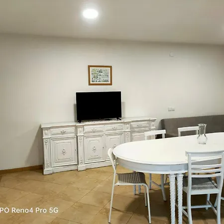 Starlite Apartment *